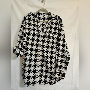 Black and White Houndstooth Button-Up Shirt